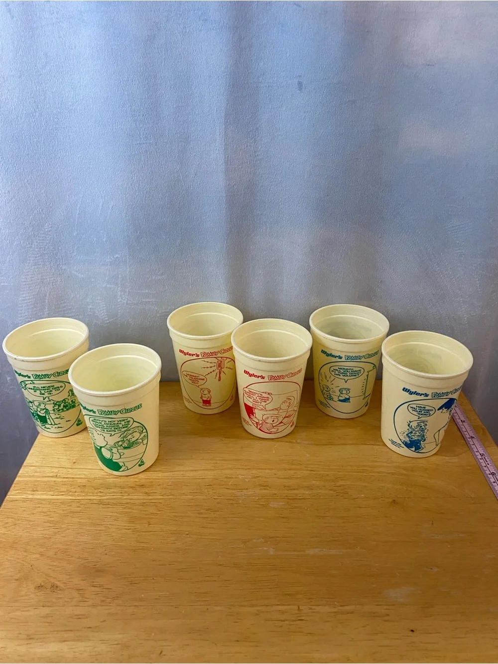 Vintage 1984-1985 Wyler's The Family Circus Set of 6 Plastic Drinking Cups